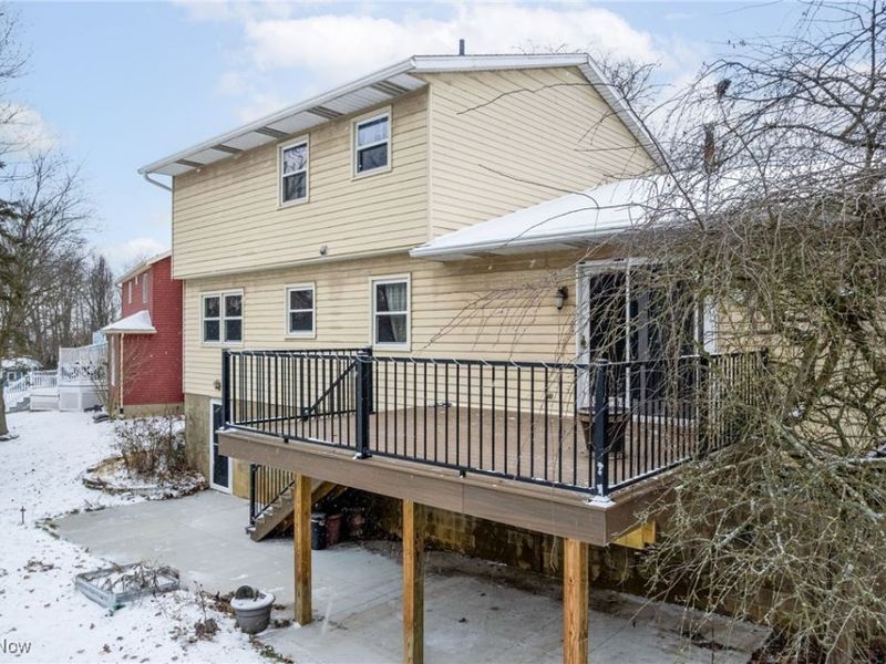 455 Barrenwood Drive, Wadsworth, OH 44281 Photo 3