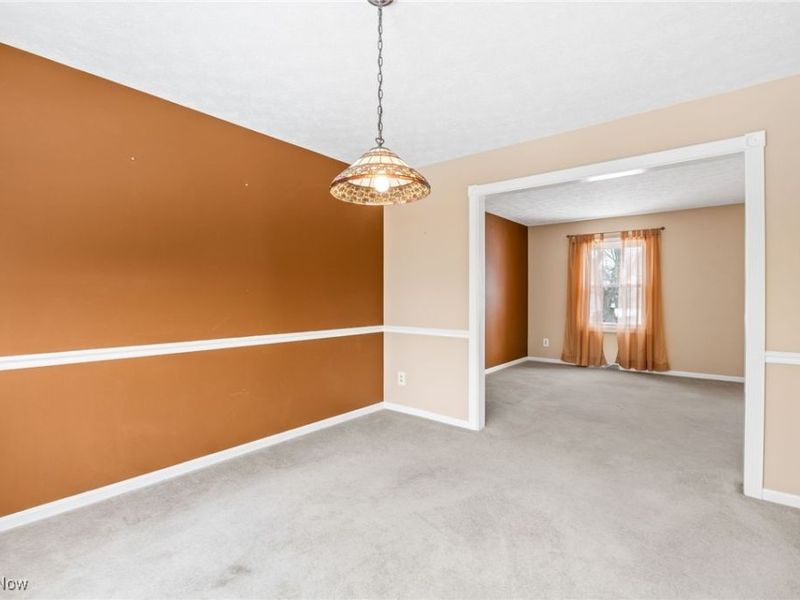 455 Barrenwood Drive, Wadsworth, OH 44281 Photo 8