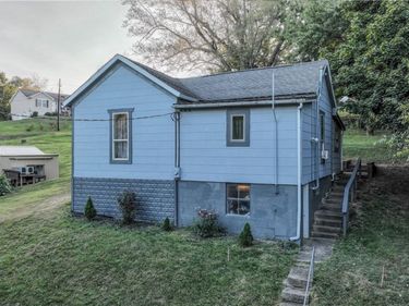 306 Monroe Street, Woodsfield, OH 43793