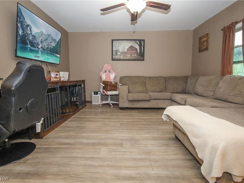 306 Monroe Street, Woodsfield, OH 43793 Photo 8