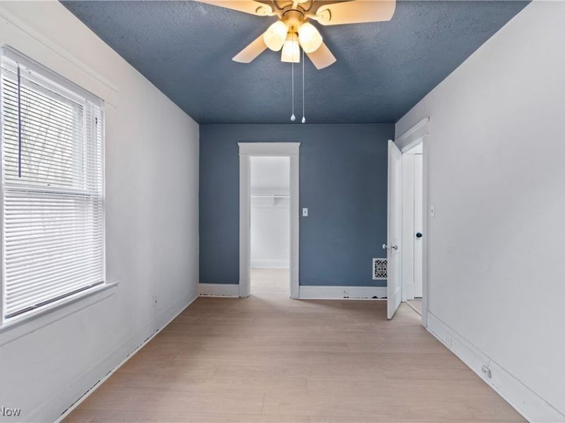 3470 E 113th Street, Cleveland, OH 44104 Photo 20