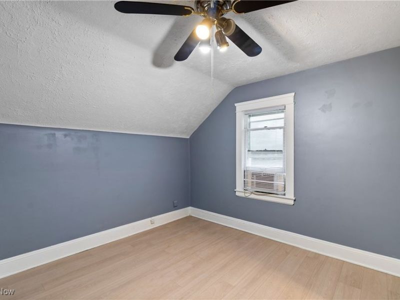 3470 E 113th Street, Cleveland, OH 44104 Photo 22