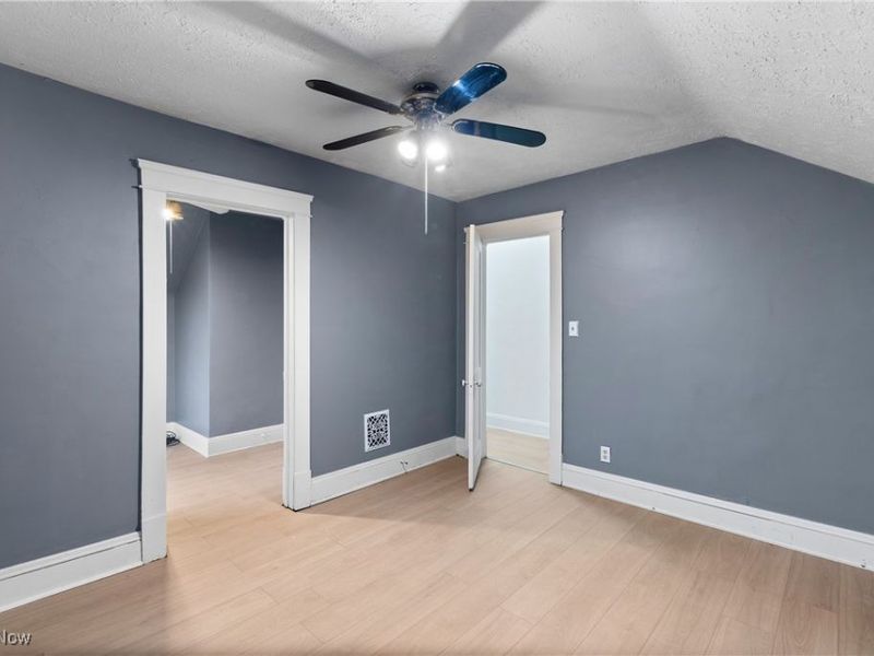 3470 E 113th Street, Cleveland, OH 44104 Photo 23