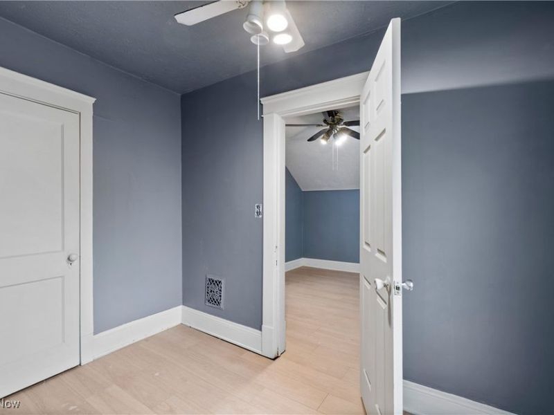 3470 E 113th Street, Cleveland, OH 44104 Photo 24