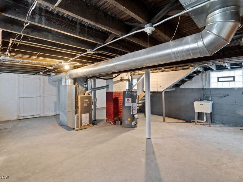 3470 E 113th Street, Cleveland, OH 44104 Photo 27