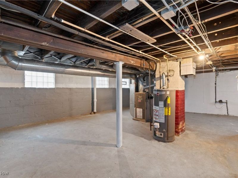 3470 E 113th Street, Cleveland, OH 44104 Photo 28