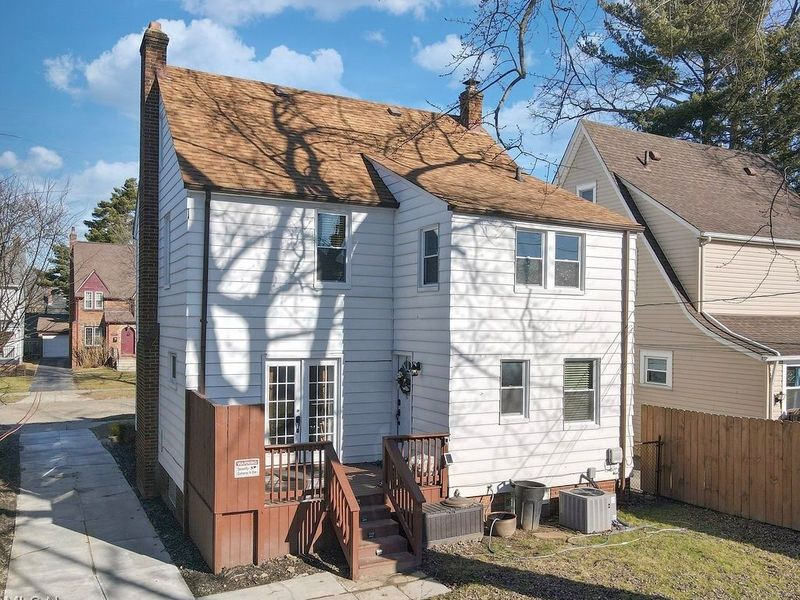 3558 Raymont Boulevard, Cleveland, OH 44118 Photo 32