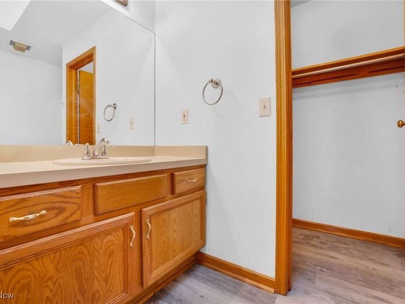 2307 Wittenburg Street, Louisville, OH 44641 Photo 20