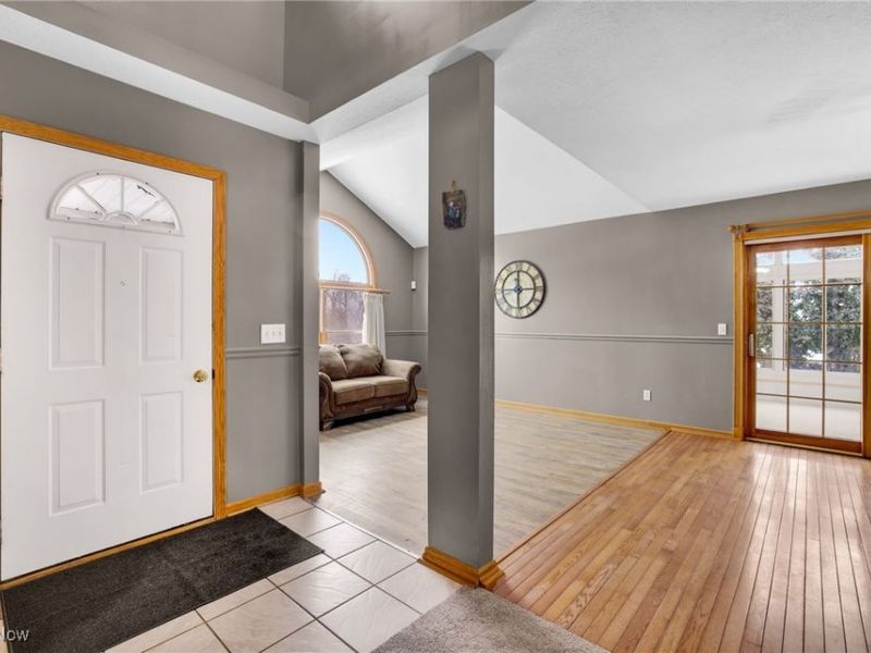 2307 Wittenburg Street, Louisville, OH 44641 Photo 4