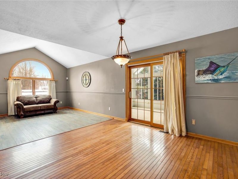 2307 Wittenburg Street, Louisville, OH 44641 Photo 8