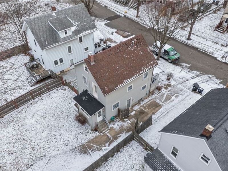 2240 12th Street SW, Akron, OH 44314 Photo 35