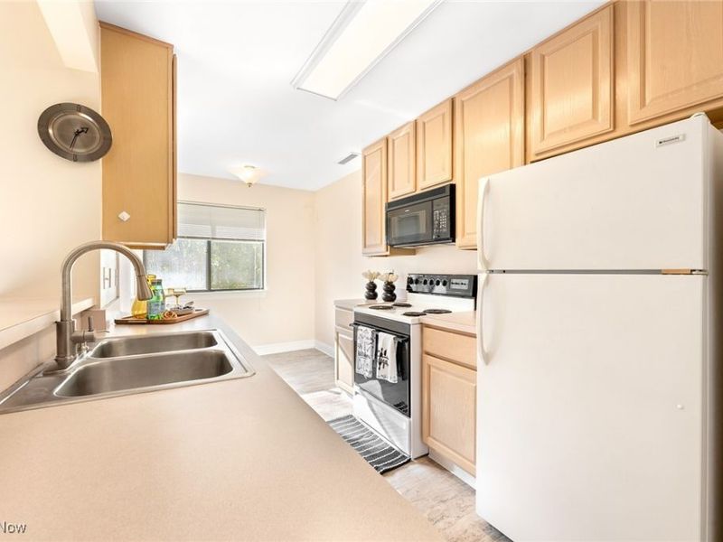 3800 Rosemont Boulevard, Unit 113D, Akron, OH 44333 Photo 13