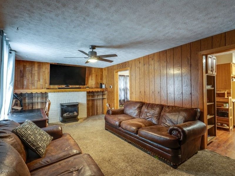 3211 11th Street SW, Canton, OH 44710 Photo 3