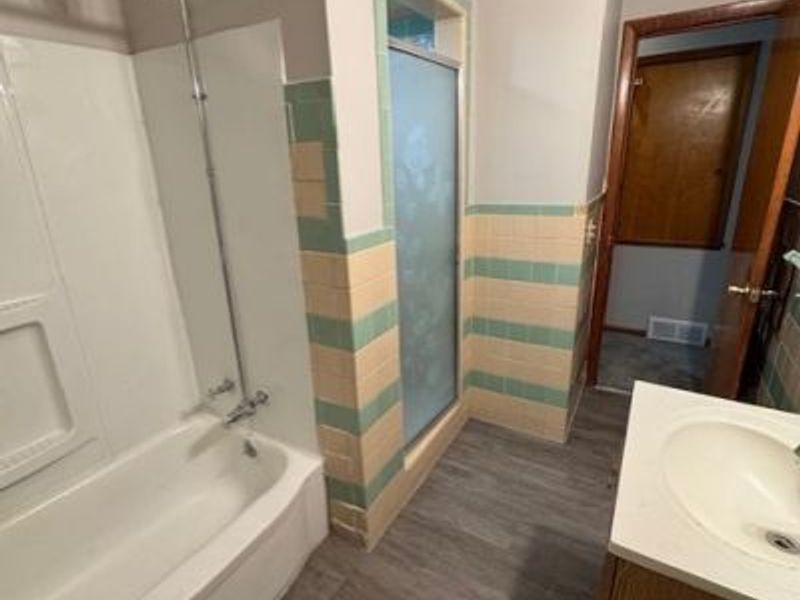3718 Washington Boulevard, University Heights, OH 44118 Photo 6