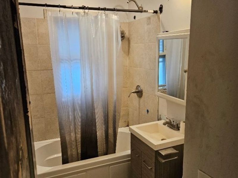 25650 Richards Avenue, Euclid, OH 44132 Photo 4