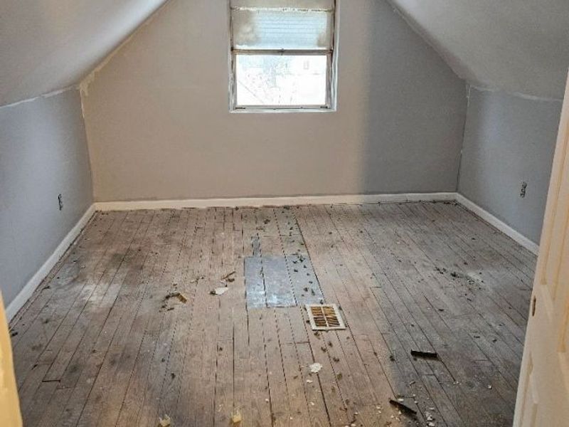 25650 Richards Avenue, Euclid, OH 44132 Photo 9