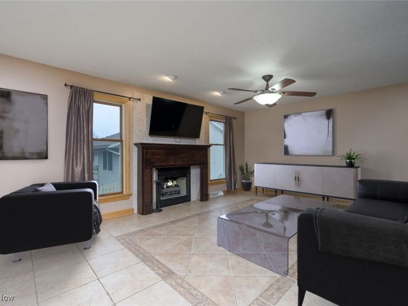 1426 Cherry Wood Circle, Wadsworth, OH 44281 Photo 17