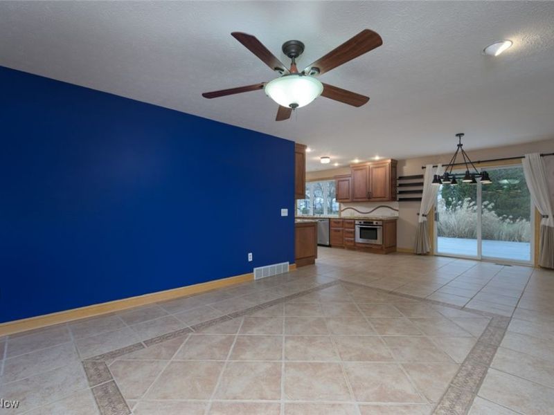 1426 Cherry Wood Circle, Wadsworth, OH 44281 Photo 19