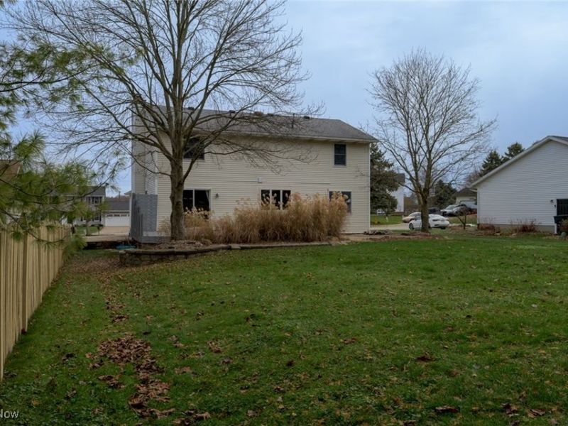 1426 Cherry Wood Circle, Wadsworth, OH 44281 Photo 36