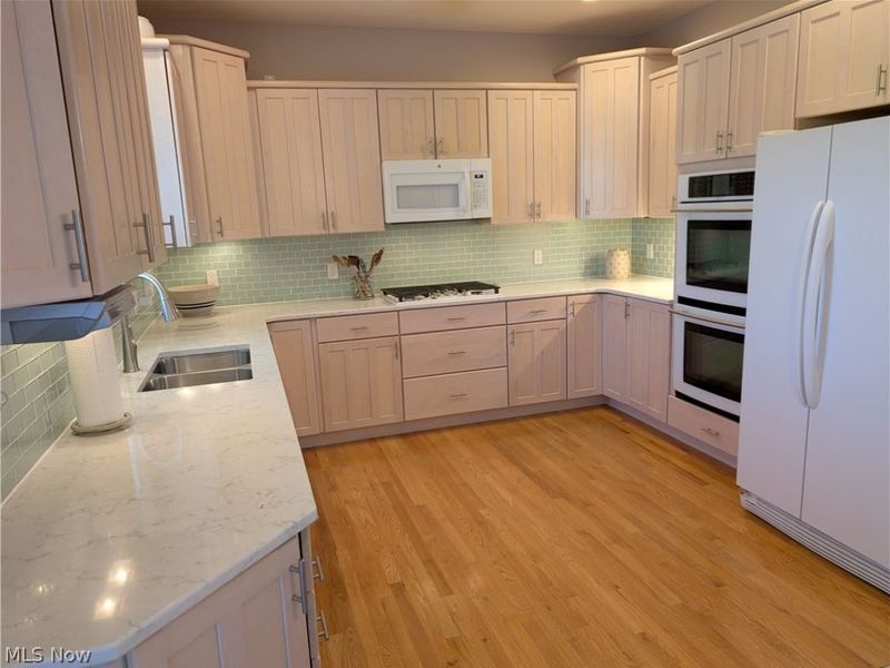 4201 Meadowcreek Lane, Copley, OH 44321 Photo 3