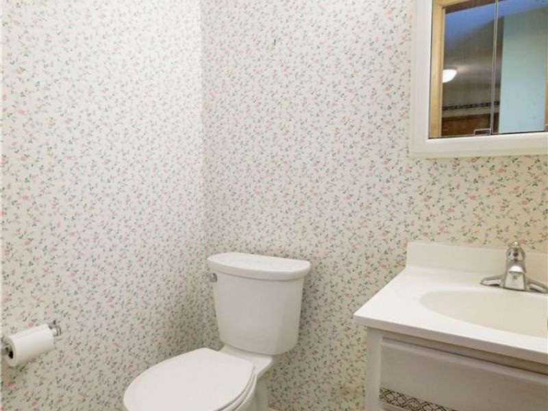 425 Providence Avenue SE, New Philadelphia, OH 44663 Photo 23