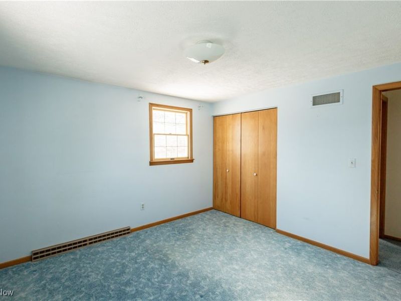 425 Providence Avenue SE, New Philadelphia, OH 44663 Photo 31