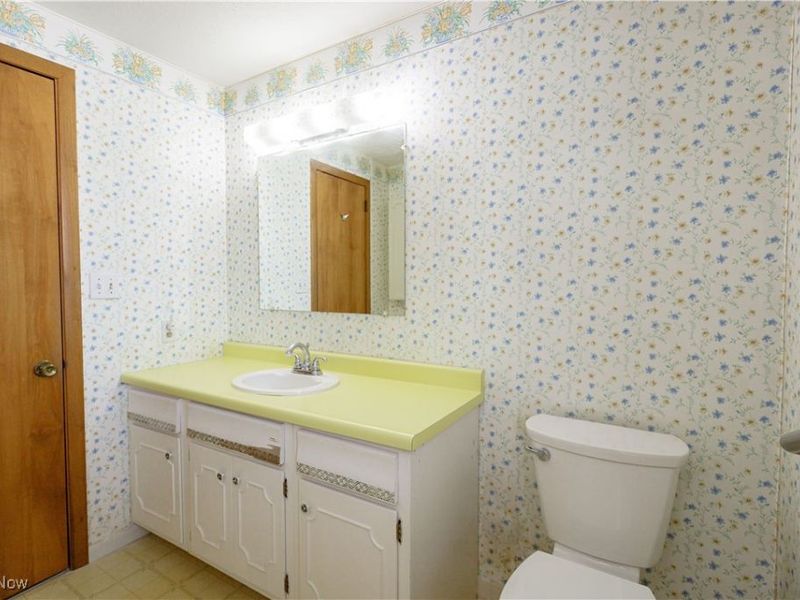 425 Providence Avenue SE, New Philadelphia, OH 44663 Photo 38