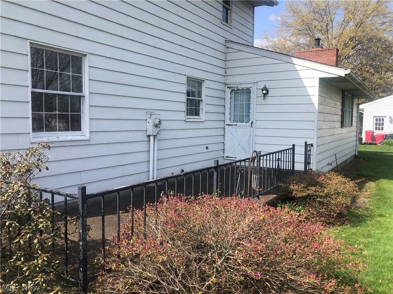 425 Providence Avenue SE, New Philadelphia, OH 44663 Photo 43