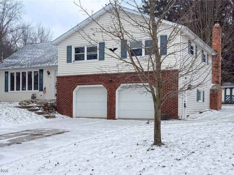 140 Roshon Drive, Medina, OH 44256 Photo 3