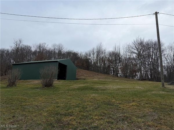 47084 Sidehill Road, East Liverpool, OH 43920