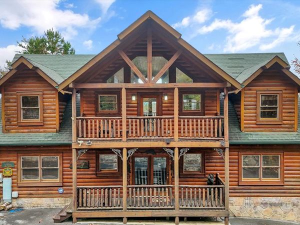 1723 High Rock Way, Sevierville, TN 37862
