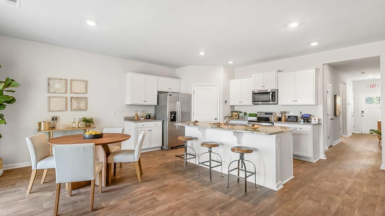 717 Striped Bass Court Photo 2