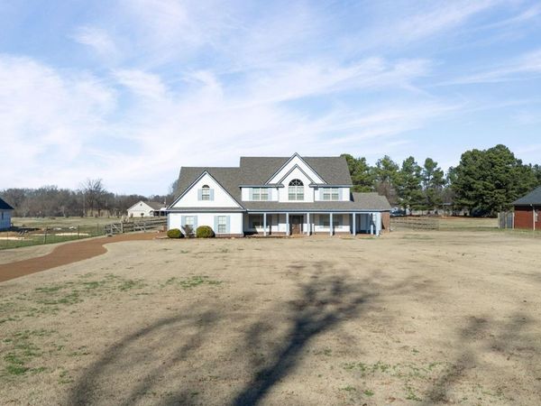 7190 LINNIE CV, Arlington, TN 38002