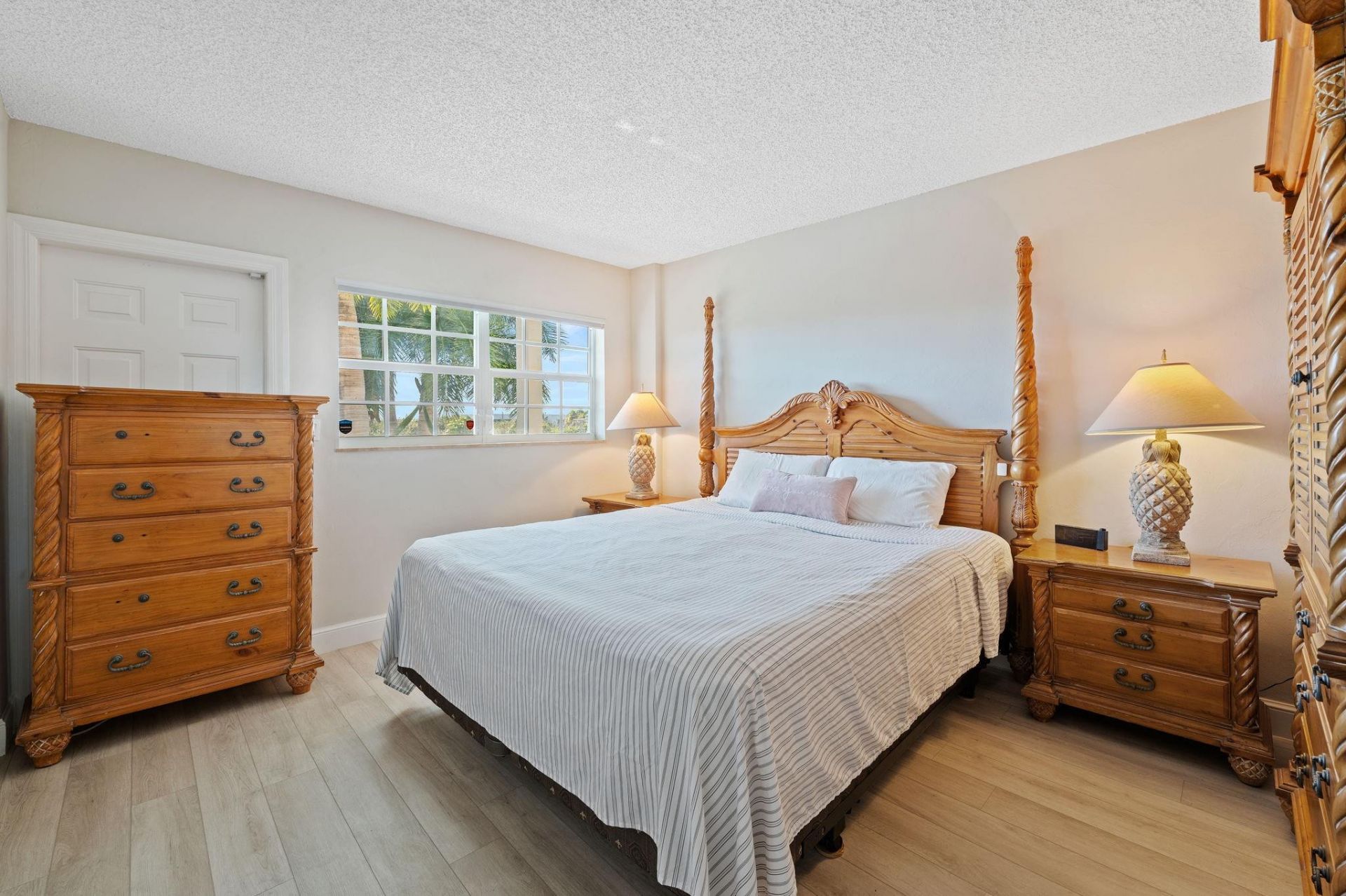 140 NE 28th Avenue, Unit 406, Pompano Beach, FL 33062 Photo