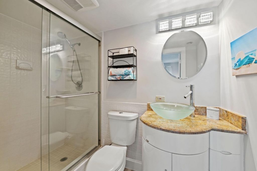 140 NE 28th Avenue, Unit 406, Pompano Beach, FL 33062 Photo