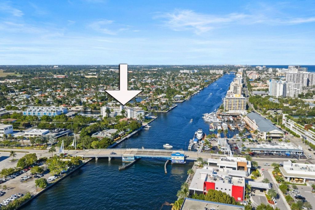 140 NE 28th Avenue, Unit 406, Pompano Beach, FL 33062 Photo