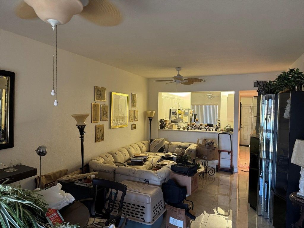 7755 Yardley Drive, Unit 104, Fort Lauderdale, FL 33321 Photo