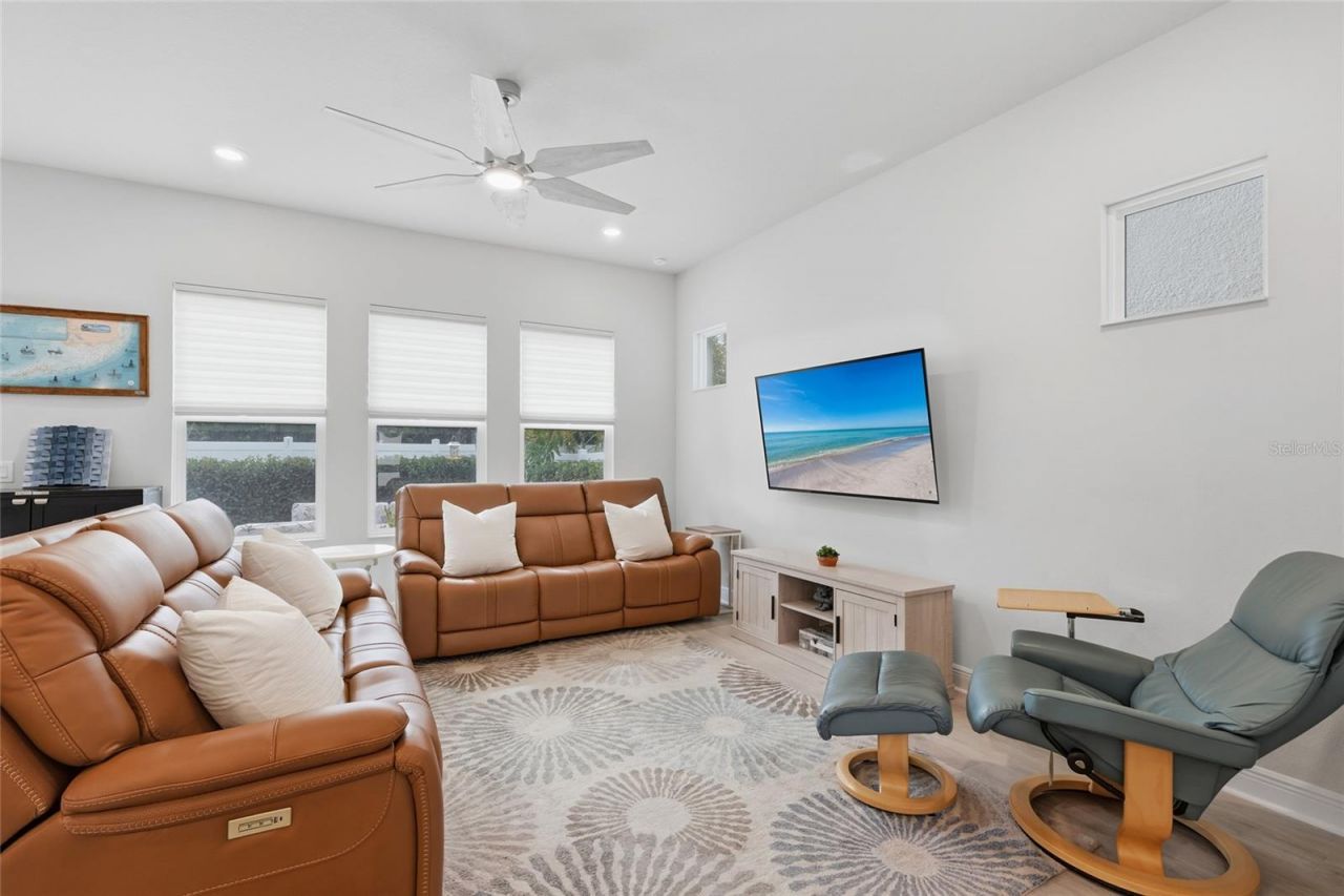 2245 Muesel Street, Sarasota, FL 34237 Photo