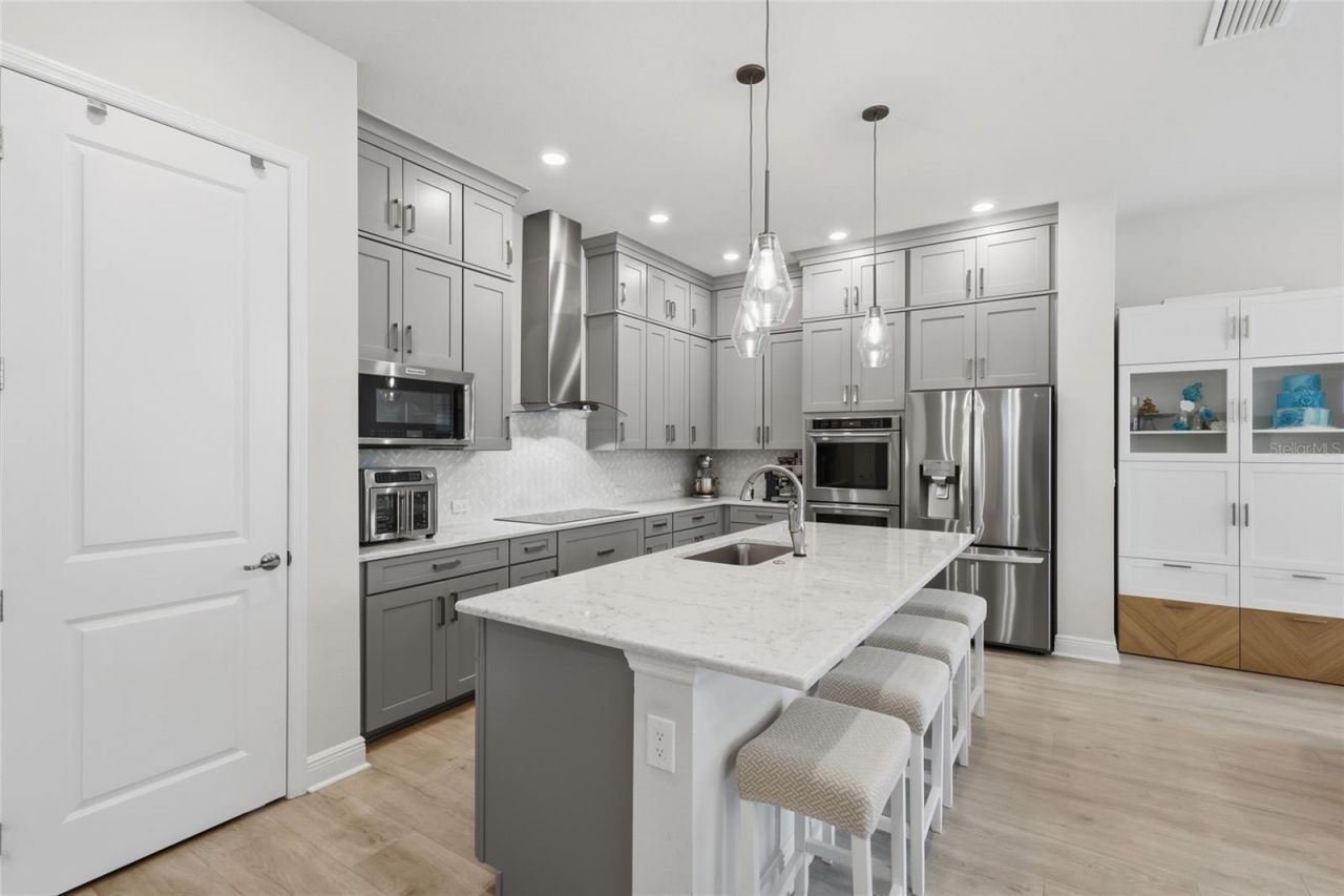 2245 Muesel Street, Sarasota, FL 34237 Photo