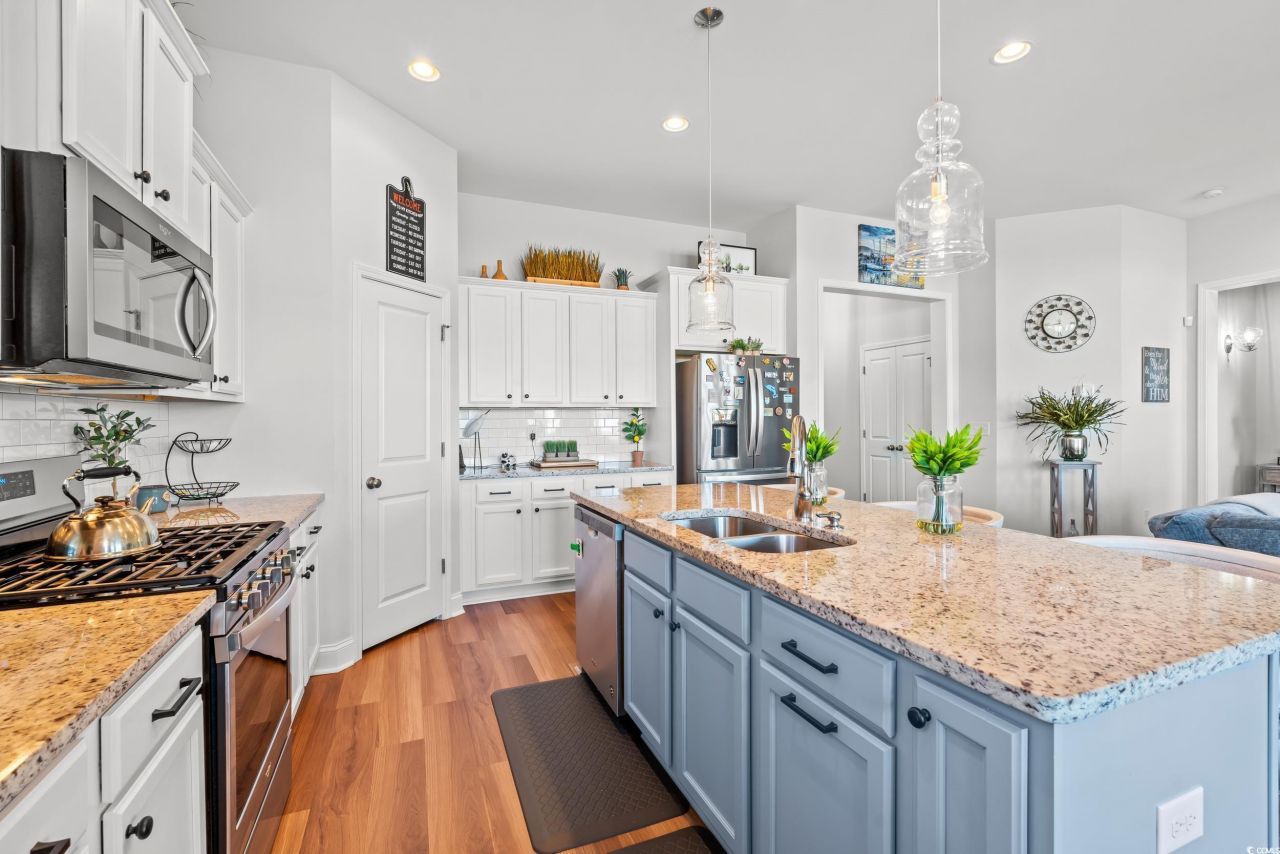 6142 Chadderton Circle Photo 9