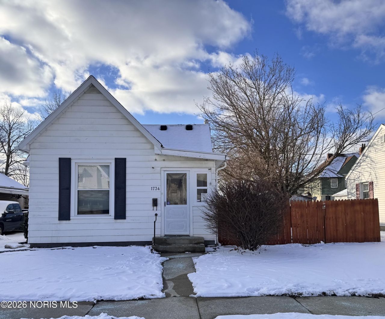 1734 Selkirk Street, Toledo, OH 43605 Main Photo