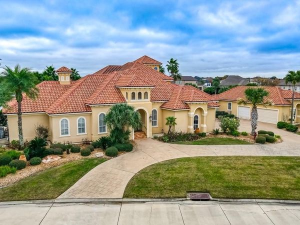 113 DOMINICA Court, Slidell, LA 70458