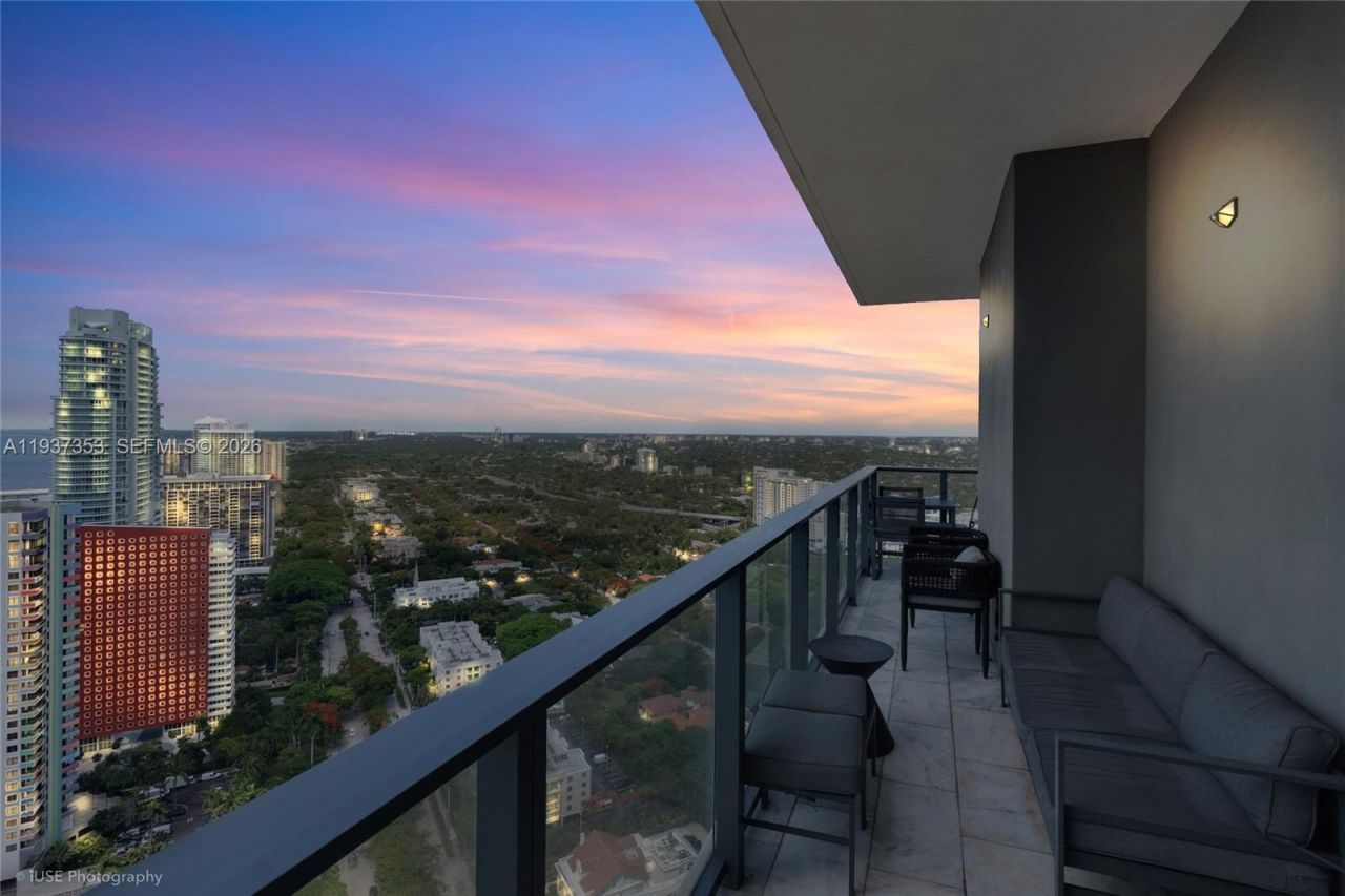1451 Brickell Ave , Unit 3703, Miami, FL 33131 Photo