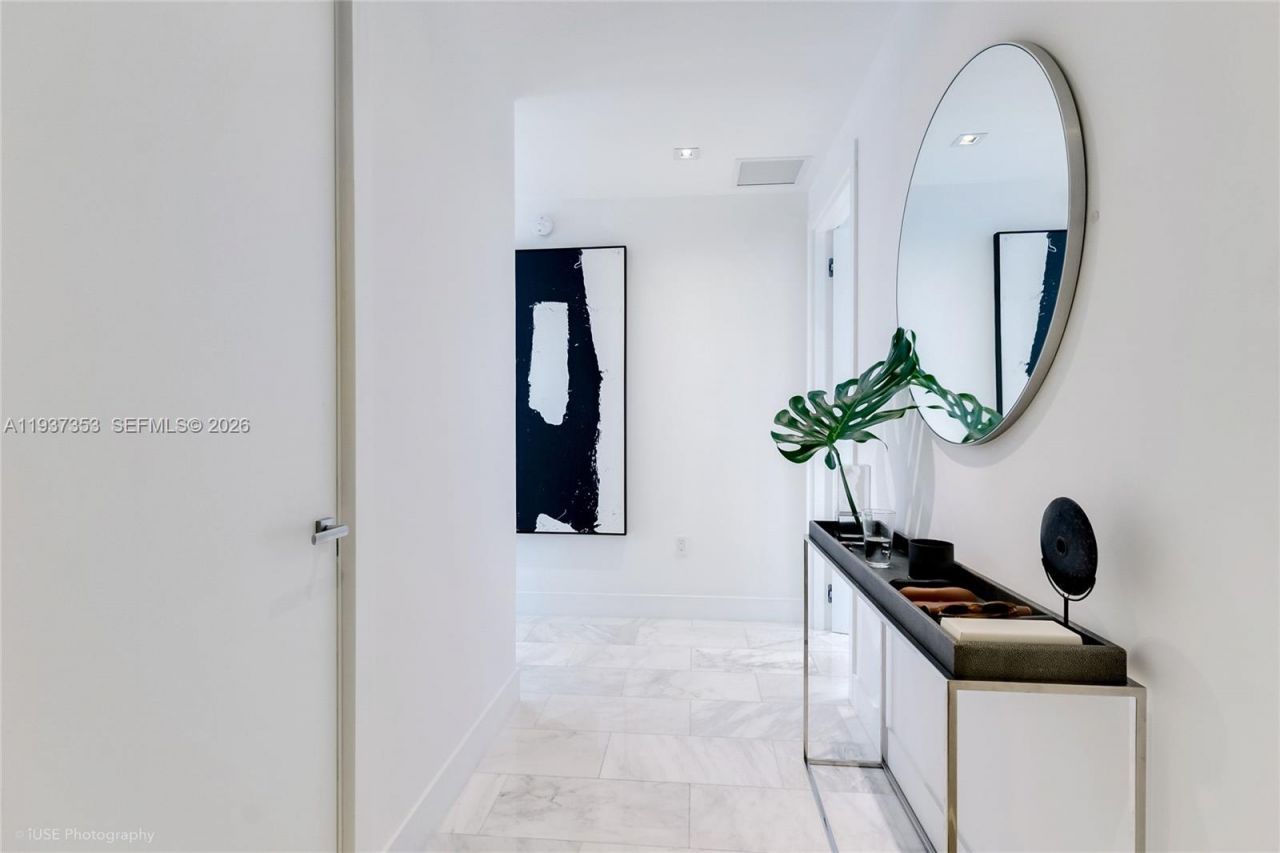 1451 Brickell Ave , Unit 3703, Miami, FL 33131 Photo