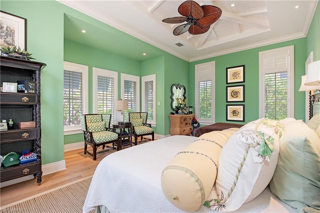 2001 4th St S, Naples, FL 34102 Photo