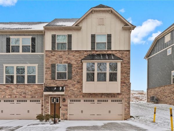 3005 Lampl Lane, Jeannette, PA 15644