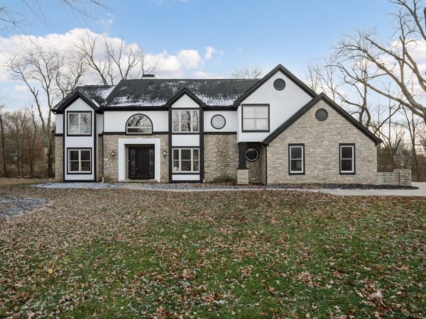 9044 Esin Court, Powell, OH 43065