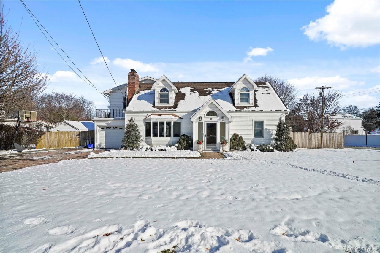 99 Poe Street, Hartsdale, NY 10530 Main Photo