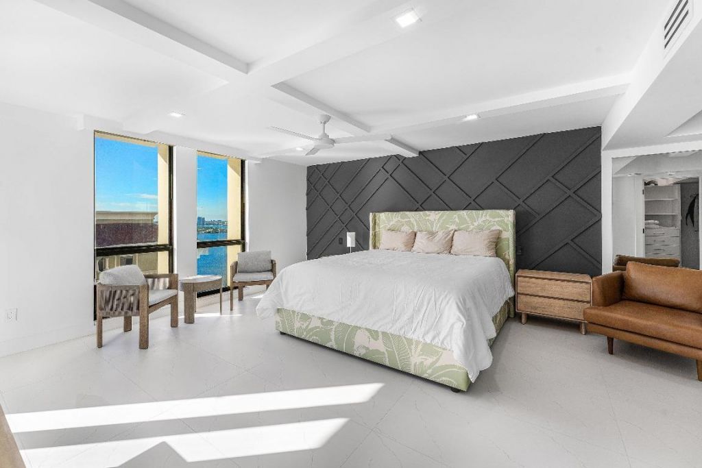 5380 N Ocean Drive, Unit 19d, Singer Island, FL 33404 Photo