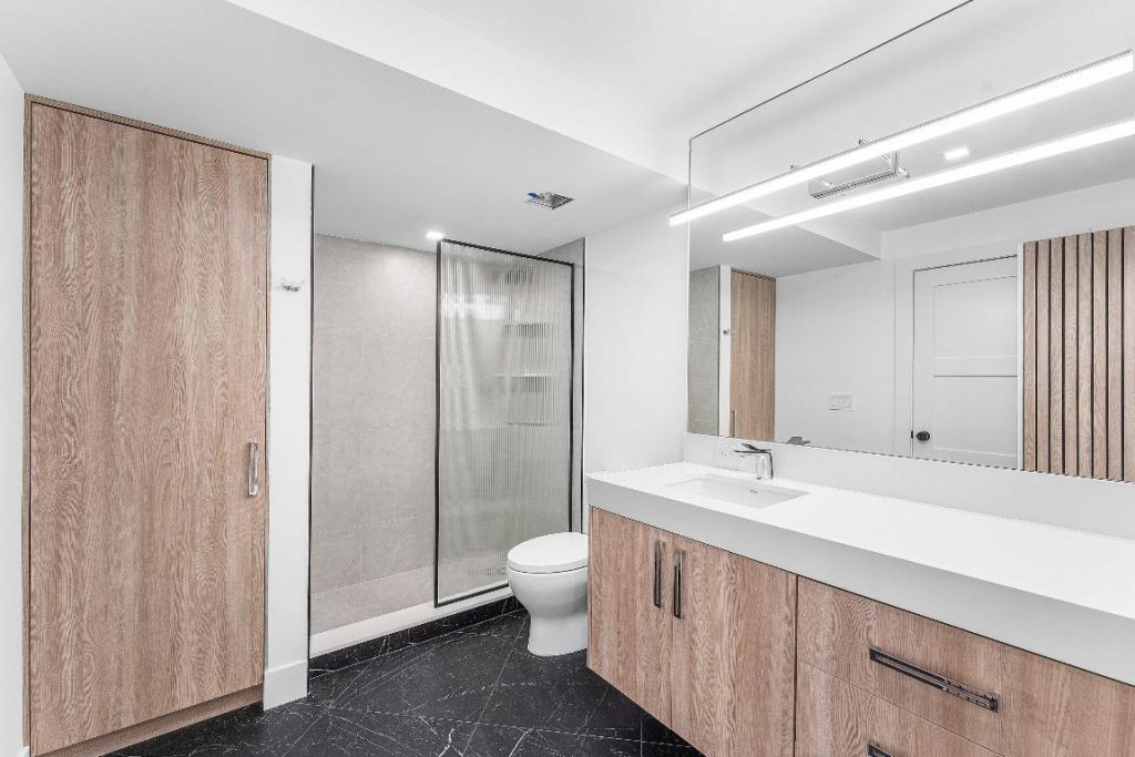 5380 N Ocean Drive, Unit 19d, Singer Island, FL 33404 Photo